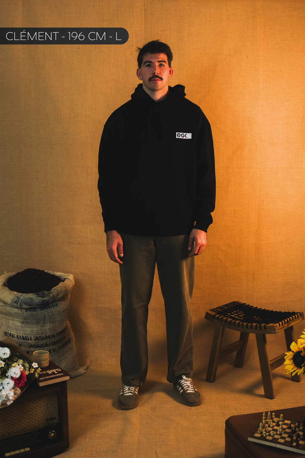 SWEATSHIRT WORLDWIDE BREWS BLACK