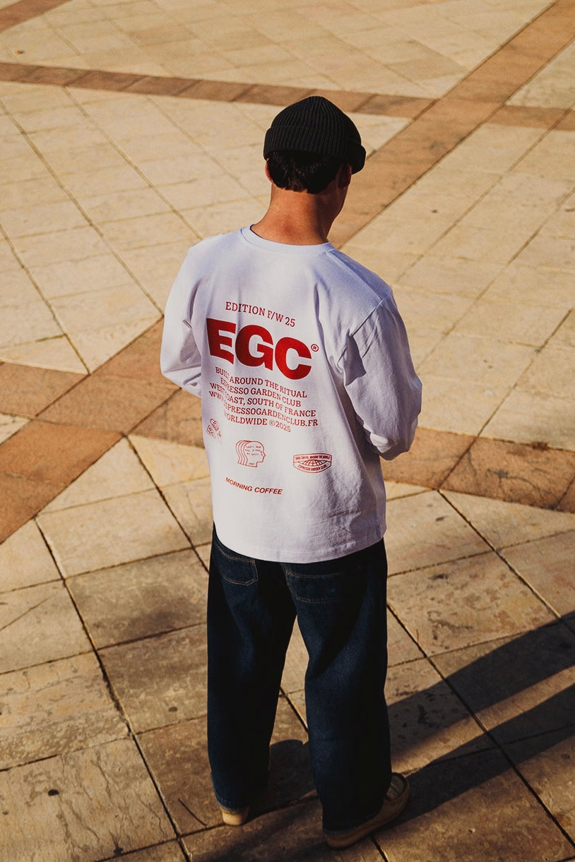 T-SHIRT MORNING RITUAL